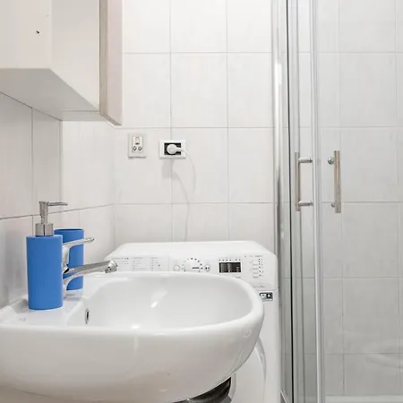 H11 M Town 119 - Centro Apartment